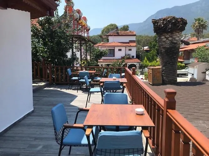 ホームステイ Sariyer Ula